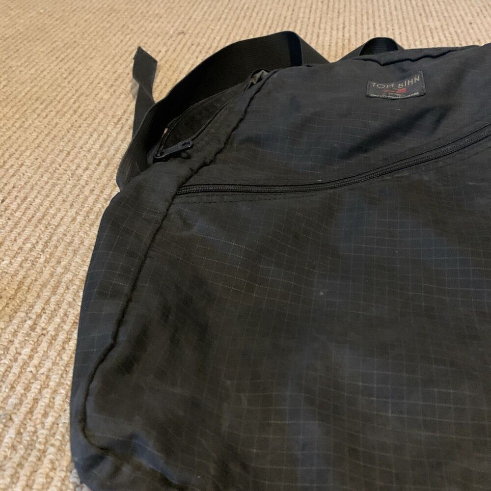Tom Bihn - Daylight Backpack - Black 400 Halcyon/Northwest Sky 200 Halcyon - Picture 3 of 9